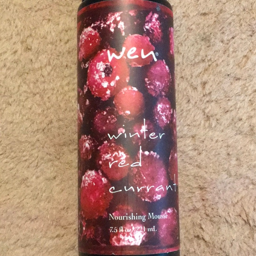 NWT,WEN,SEASONAL MOUSSE,WINTER RED CURRANT,PRICES FIRM.PLEASE BE SURE OF SCENT.